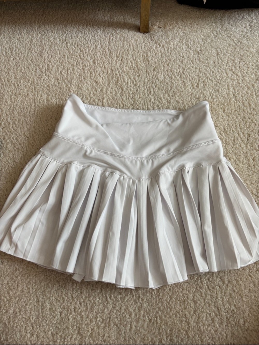 Women's White Pleated Mini Skirt - Flared Tennis Style